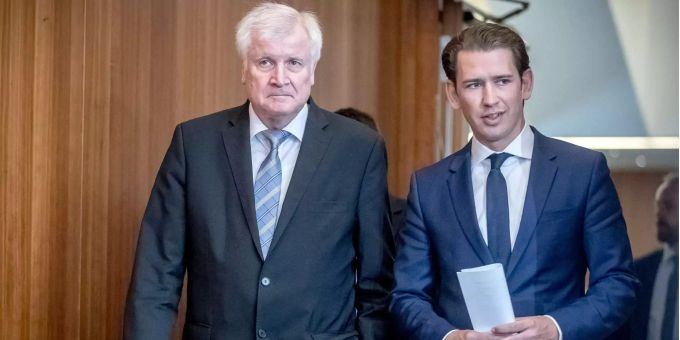 Der deutsche Innenminister Horst Seehofer (CSU) trifft sich am Donnerstag mit Österreichs Kanzler Sebastian Kurz (ÖVP). Der deutsche Innenminister Horst Seehofer (CSU) trifft sich am Donnerstag mit Österreichs Kanzler Sebastian Kurz (ÖVP).