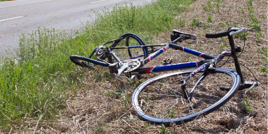 Velo Unfall