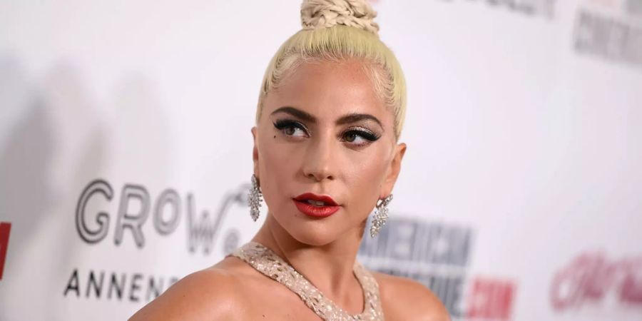 Lady Gaga auf dem roten Teppich des American Cinematheque Award.