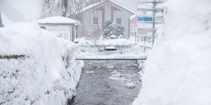 Das Schneechaos ist eine mögliche Konsequenz des Klimawandels. (Symbolbild) Der Vordernberger Bach in Österreich.