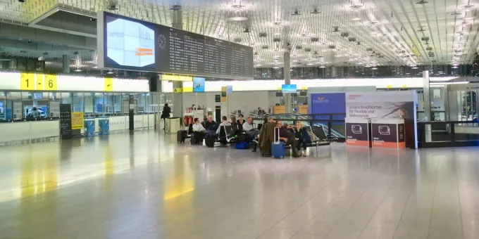 Flughafen Hannover Langenhagen Wieder In Betrieb