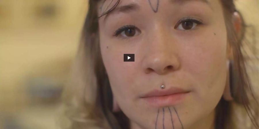 Seit Jahrhunderten trugen die Inuit-Frauen solche Tattoos.