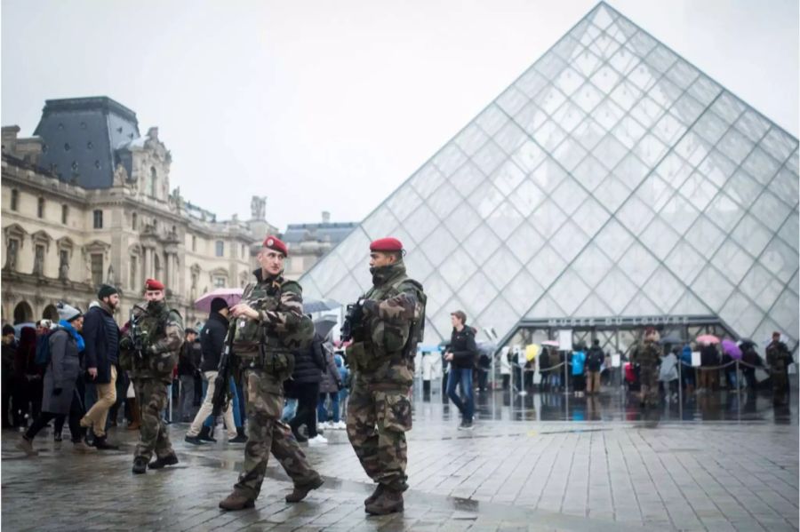 Im Februar 2017 wurde das Louvre Opfer eines terroristischen Anschlages.