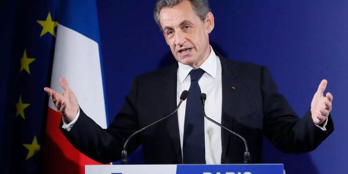 Sarkozy wurde im März bereits wegen einem anderen Verfahren zu drei Jahren Haft verurteilt. Sarkozy