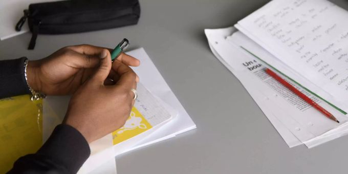 Zumikon - Einführung Staatskunde-Test für die Einbürgerung