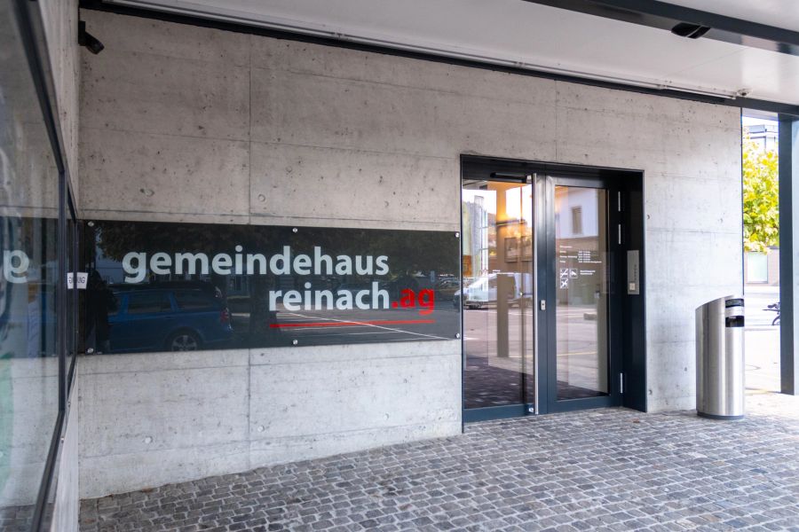 Das Gemeindehaus in Reinach (AG).