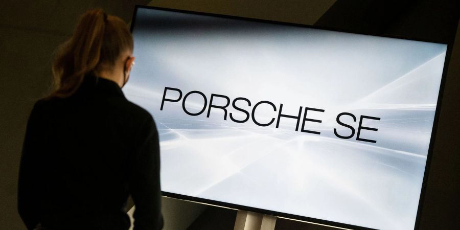 Im Musterverfahren gegen die VW-Dachgesellschaft Porsche SE (PSE) hat das Oberlandesgericht Stuttgart eine Entscheidung getroffen.