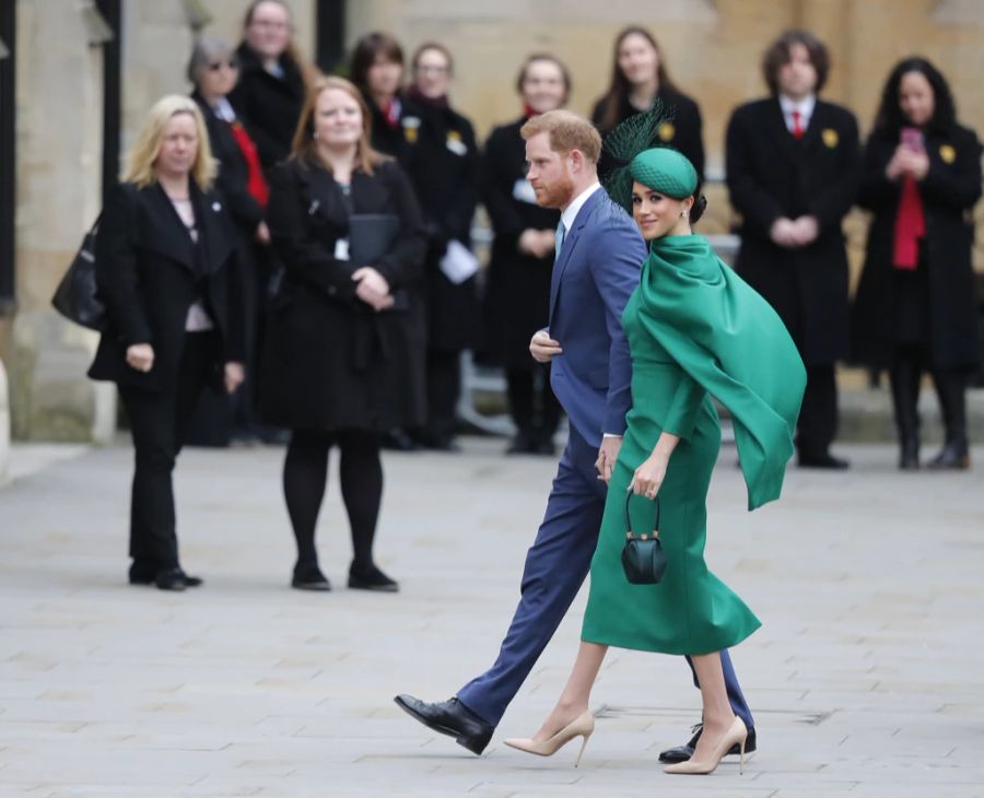 Prinz Harry und Meghan Markle verliessen England im Streit mit dem Palast.