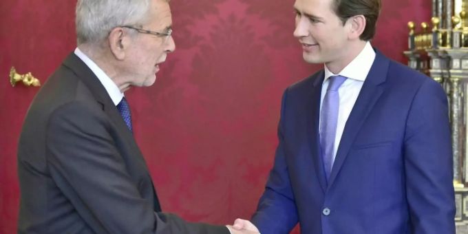 Van der Bellen (l.) und Kurz Van der Bellen (l.) und Kurz