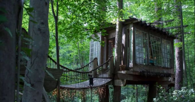 Airbnb