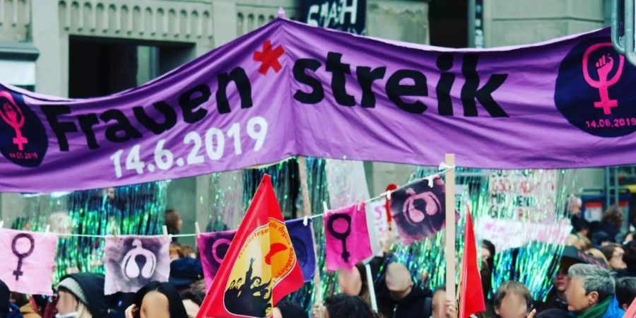 Frauenstreik Männer Väter