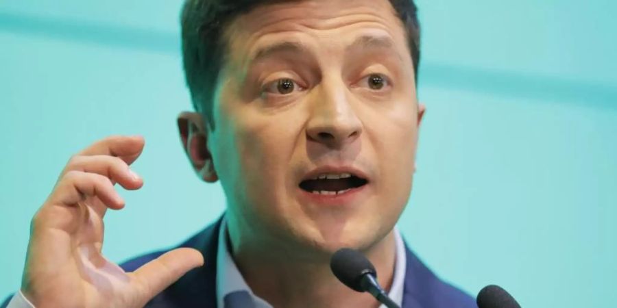 Politneuling Wolodymyr Selenskyj ist zu Verhandlungen mit Russland bereit. Foto: Vadim Ghirda/AP