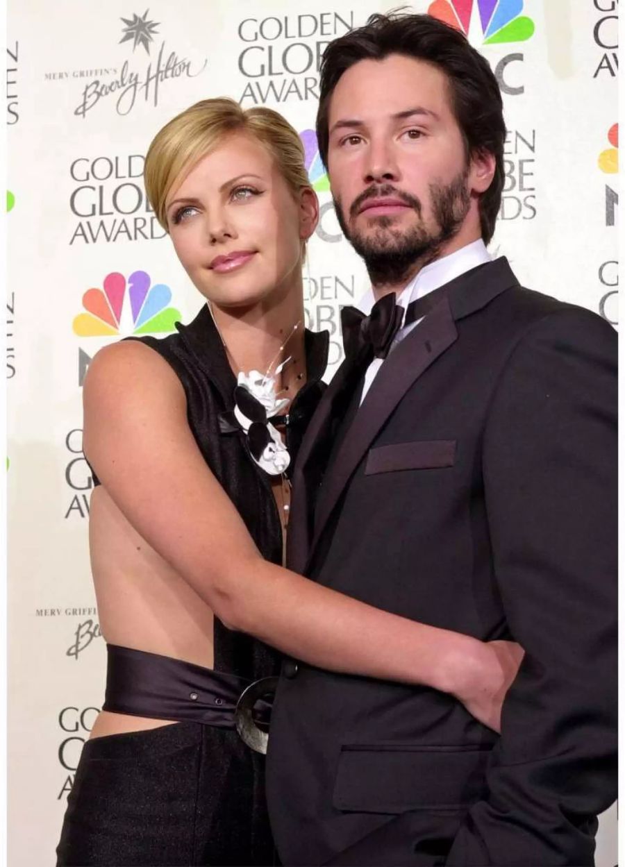 Charlize Theron und Keanu Reeves sind ein Liebespaar