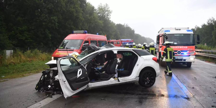 Die Rettungskräfte sind vor Ort.