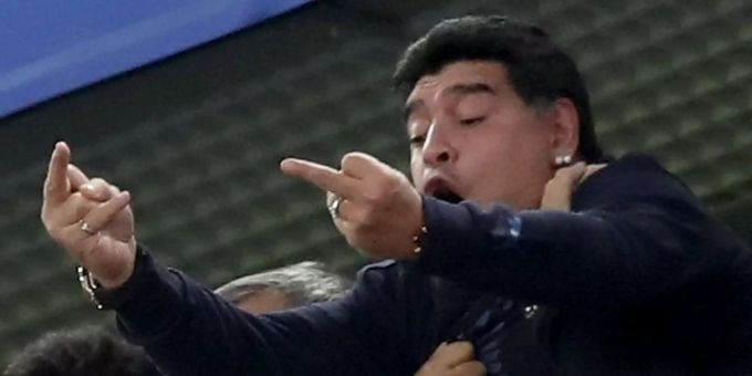 Schwächeanfall - Maradona nach Ausraster im Spital