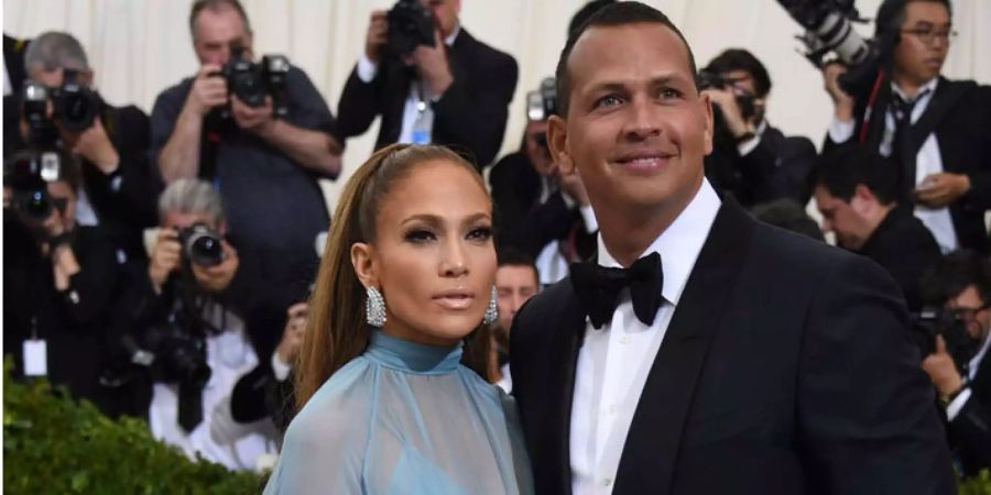 JLo und Ihr acht Jahre jüngerer Partner Alex Rodriguez.