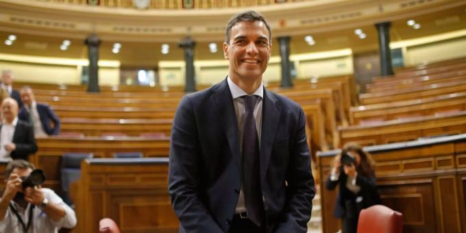 Pedro Sánchez - Spanien vereidigt heute neuen Regierungschef