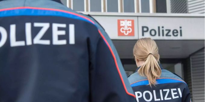 Der Rentner, der im Januar in Stansstad ND seine Frau erschossen hat, ist wieder auf freiem Fuss. Der Rentner, der im Januar in Stansstad ND seine Frau erschossen hat, ist wieder auf freiem Fuss.