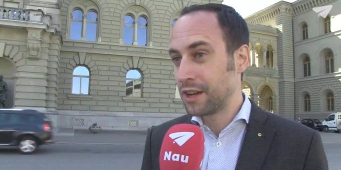 Bundeshaus-Balkon - Berner Politiker erhöhen Druck für YB-Party