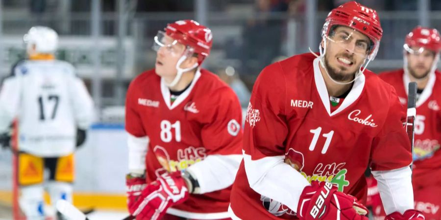 Die Lausanner Yannick Herren, (rechts) und Ronalds Kenins (links).