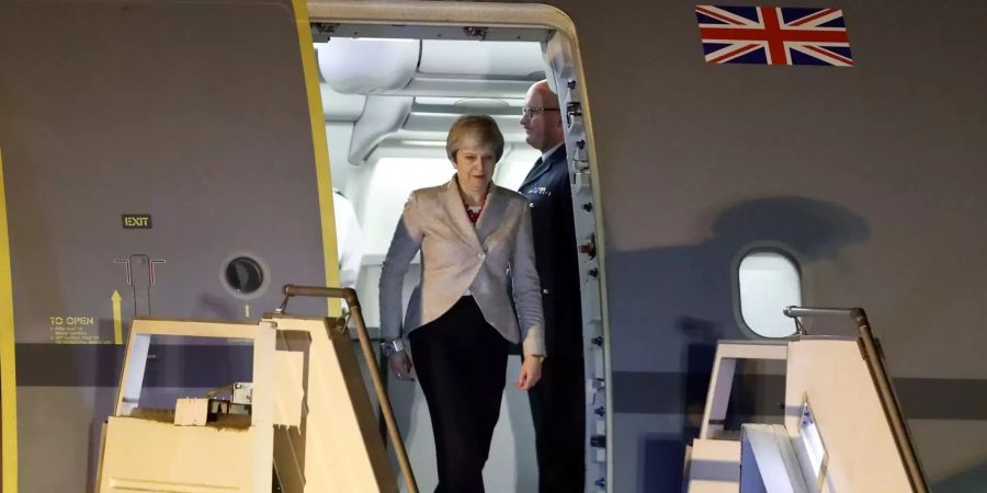 Die britische Premierministerin Theresa May erscheint zum G20-Gipfel in Buenos Aires.