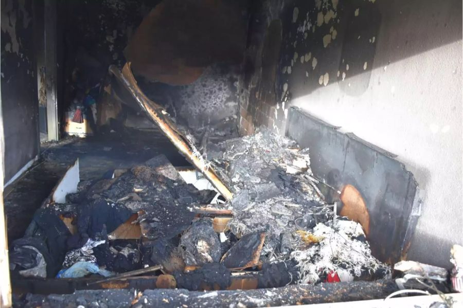 Der Brandherd im Schlafzimmer der Wohnung im ersten Stock.