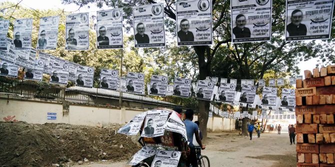 Wahlplakate in Bangladesch.