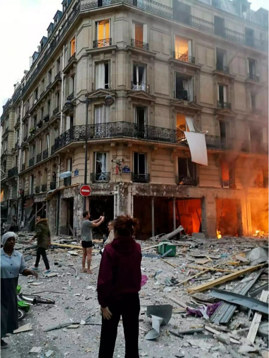 explosion paris