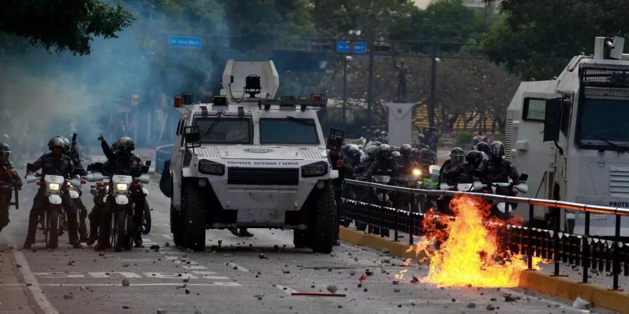 Demonstrations in Caracas against Nicolas Maduro