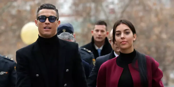 Cristiano Ronaldo Soll Mit Georgina In Einer Liebeskrise Stecken