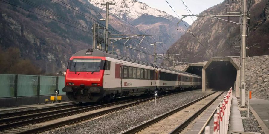 Gotthard-Basistunnel Pro Bahn