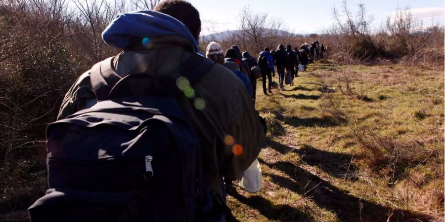 Die drei Staaten würden in der Flüchtlingsfrage keine Solidarität zeigen.