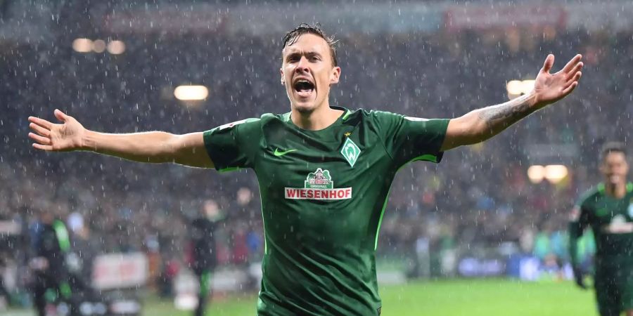 Werder Bremen war bis Sonntag-Nachmittag seit geschlagenen 204 Spielen ohne Sieg. Dank dem 4:0-Erfolg gegen Hannover 94, konnten sich die Bremer etwas Luft verschaffen. Der herausragende Mann bei den Bremern war Max Kruse, der zwischen der 55. und 78. Minute einen lupenreinen Hattrick erzielte.