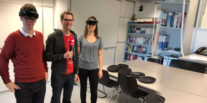«Mixed Reality» - Studis an der ETH Zürich lernen neu mit Cyber-Brille