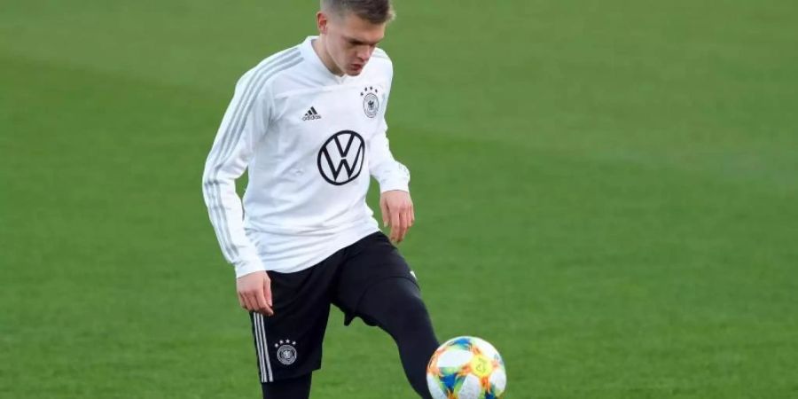 Will im DFB-Team mehr Verantwortung: Matthias Ginter. Foto: Peter Steffen/dpa