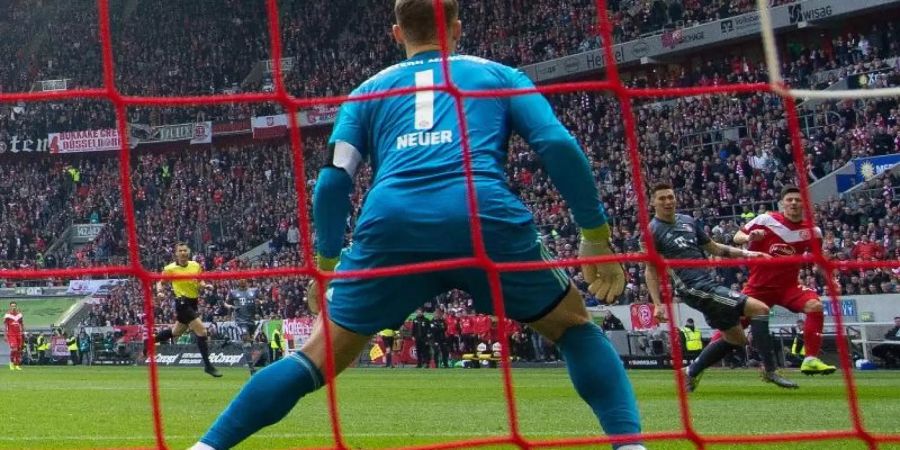 Manuel Neuer hat sich gegen Düsseldorf erneut verletzt. Foto: Federico Gambarini