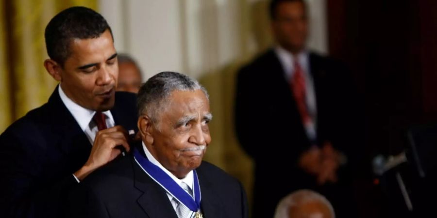 Obama zeichnete Lowery mit der Freiheitsmedaille aus