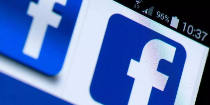 Menlo Park - Facebook weitet Kontrollmöglichkeiten bei Daten aus