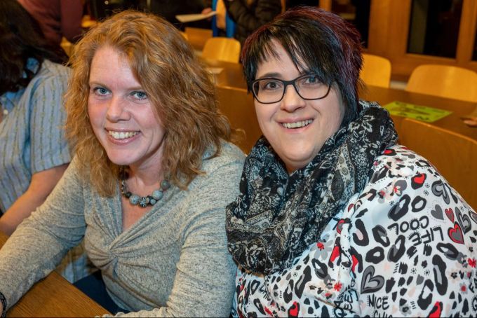 Sandra Zingg (l) und Barbara Forter (r).