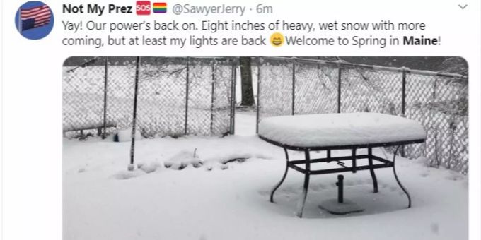 Auch am Freitagmorgen gab es wegen dem starken Schneefall in Maine noch Probleme. maine schneefall