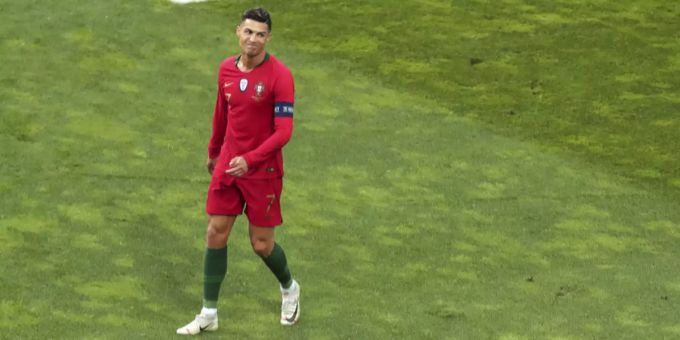 Das Coronavirus macht eine Durchführung der EM 2020 mit Stars wie Cristiano Ronaldo unmöglich. Coronavirus EM 2020