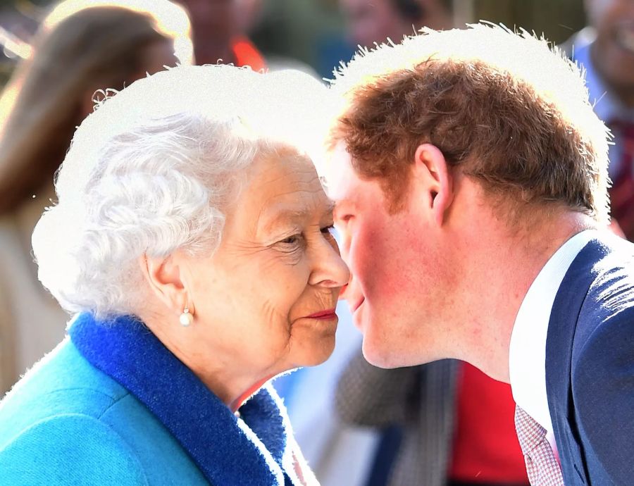 Die Queen wollte nicht, dass Prinz Harry zum Teilzeit-Royal wird.