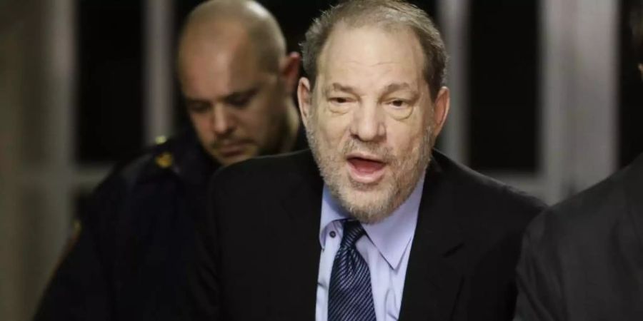 Mehr als 80 Frauen haben Weinstein seit 2017 sexuelle Übergriffe vorgeworfen. Foto: Frank Franklin Ii/AP/dpa