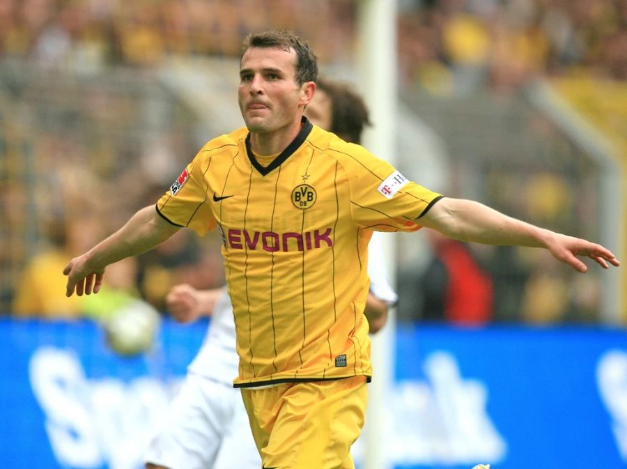 Von 2006 bis 2009 spielt Alex Frei für Borussia Dortmund.