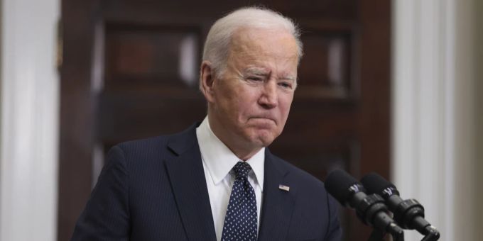 Die USA hatten Russland im Falle eines Einmarsches in die Ukraine immer wieder mit massiven Sanktionen gedroht. Joe Biden