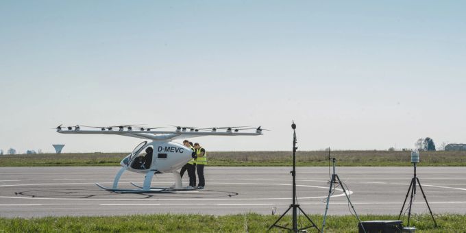 Volocopter beim Testflug in Pontoise (F). olympische sommerspiele 2024