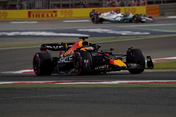 Max Verstappen (Red Bull Racing) beim Bahrain-GP der Formel 1. Max Verstappen Formel 1