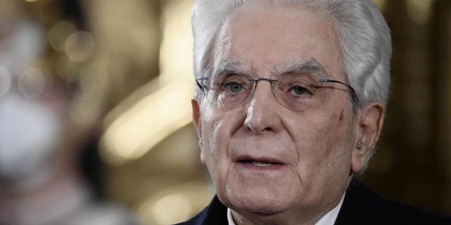 Der 80-jährige Sergio Mattarella ist erneut zum Präsidenten in Italien gewählt worden. Foto: Filippo Monteforte/AFP-Pool/AP/dpa