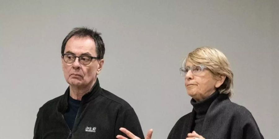 Gerhard Steidl, Verleger und Gründungsdirektor Kunsthaus Göttingen, und Ute Eskildsen, Kuratorin der Ausstellung. Foto: Swen Pförtner/dpa