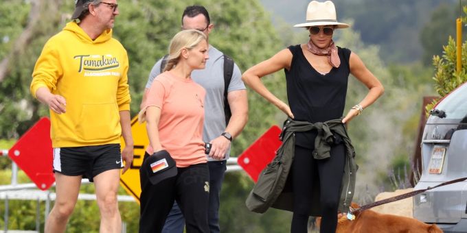 Eine Runde Wandern? Klar, dachte sich Meghan Markle am Sonntag von Charles' Krönungs-Wochenende. Prinz Harry war nicht dabei. Meghan Markle Harry